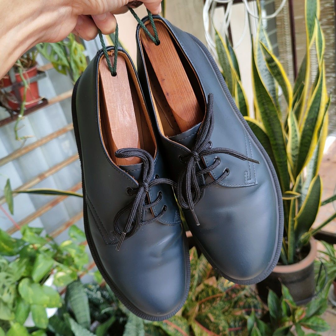 Dr martens suit online shoes