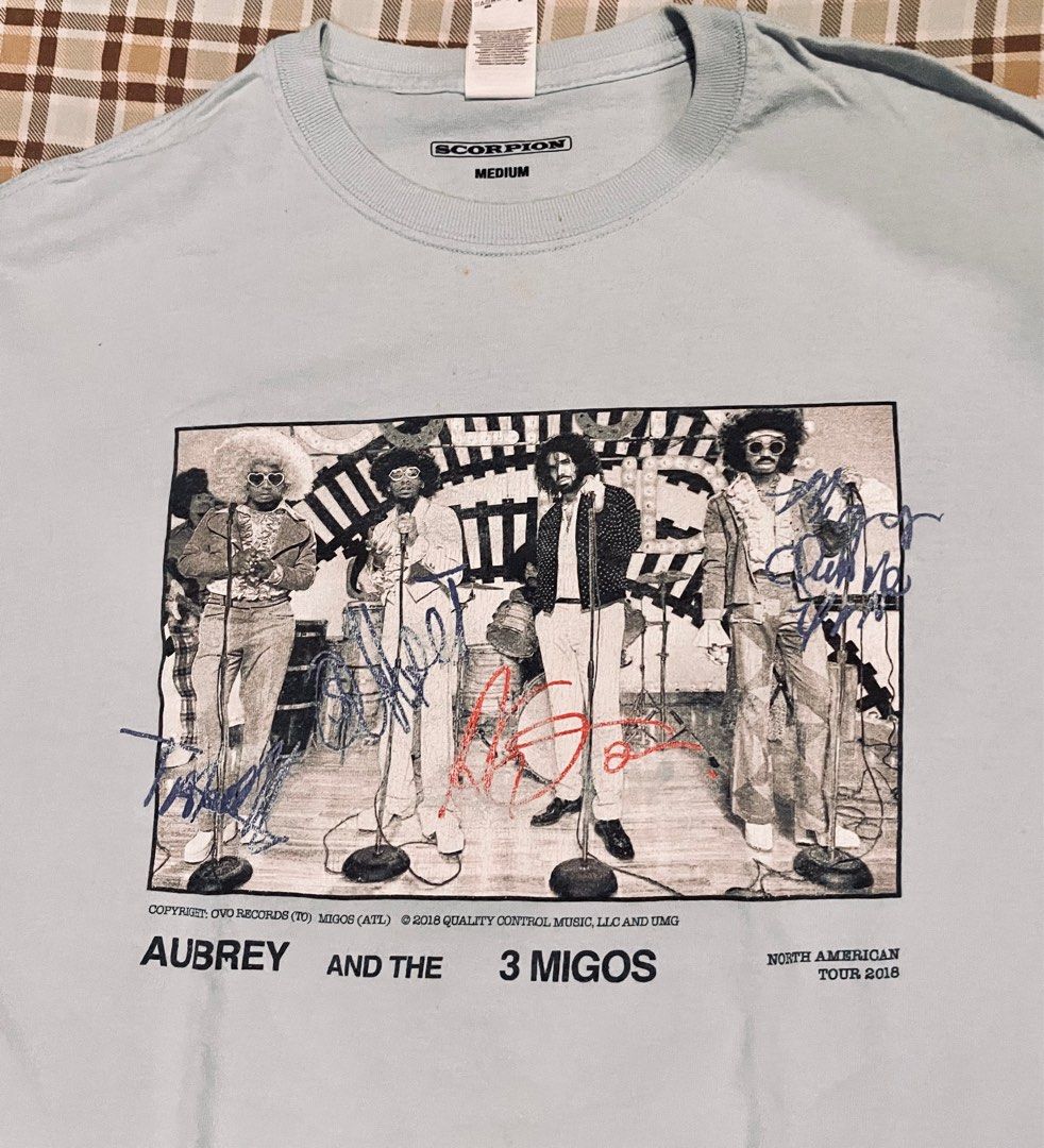 Borgerskab revidere Skim Drake and migos concert tour 2018 vintage shirt, Men's Fashion, Tops &  Sets, Tshirts & Polo Shirts on Carousell