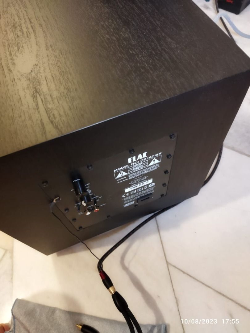 ELAC Debut S10.2 10 Inch Powered bass reflex Subwoofer Audio
