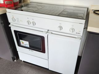 (Category: ) located in . Submitted by marklim73 (Listing ID 1249198269, Image 1). Description: .