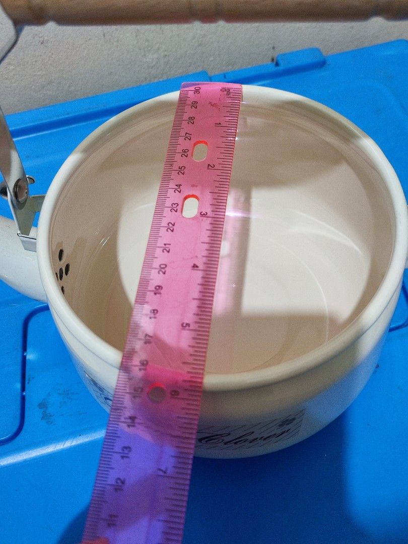 Enamel Tea Kettle or Pot from Japan (Category: Coffee & Tea Tableware) located in Las Pinas. Submitted by mariegarcia (Listing ID 1249182947, Image 2). Description: PTPA P 500(🚫excluding SF) No to long reservation First to pay 📍Location : Las Piñas City 🤳MOP : Gcash / BPI online bank transfer 🚚MOD: Grab/ Lalamove/ Shopee check out/ Flash Express.