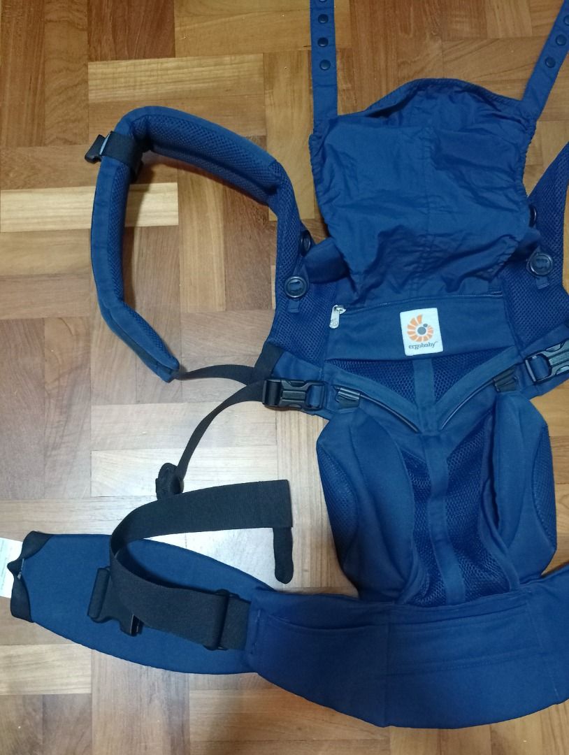 Ergobaby Omni 360 Cool Air Mesh All in One Newborn Baby Carrier