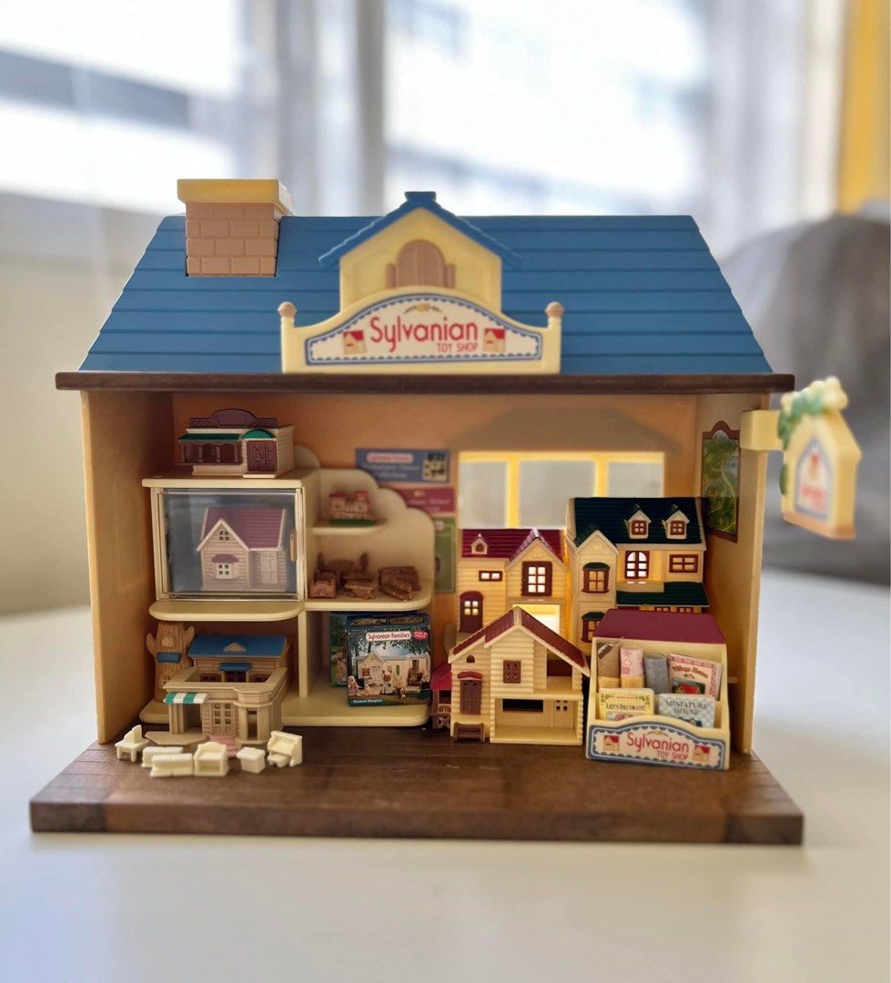 Sylvanian families clearance toy shop set