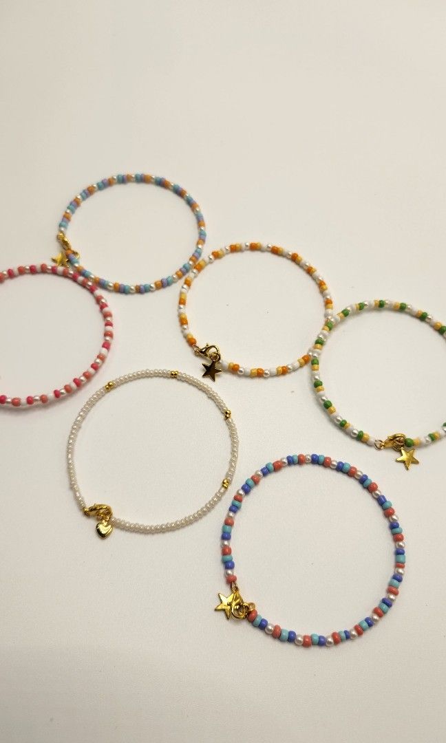 Gold cheap leaf bangles