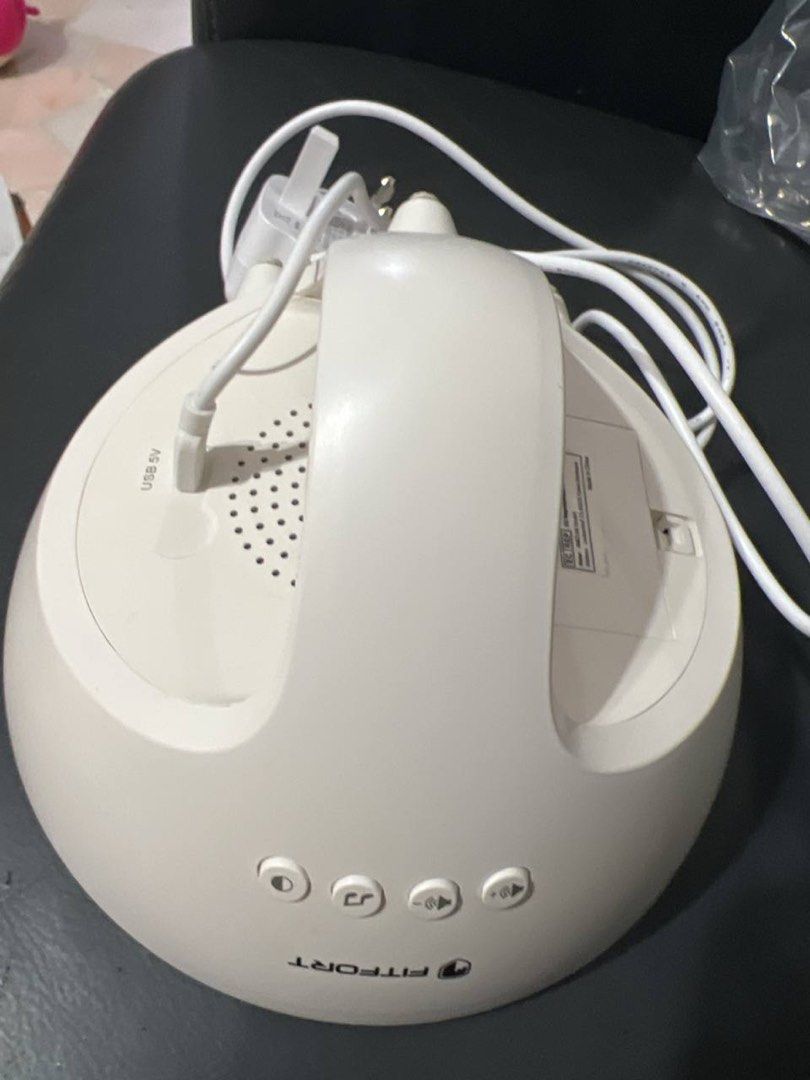FITFORT portable radio/alarm clock, Audio, Portable Music Players on