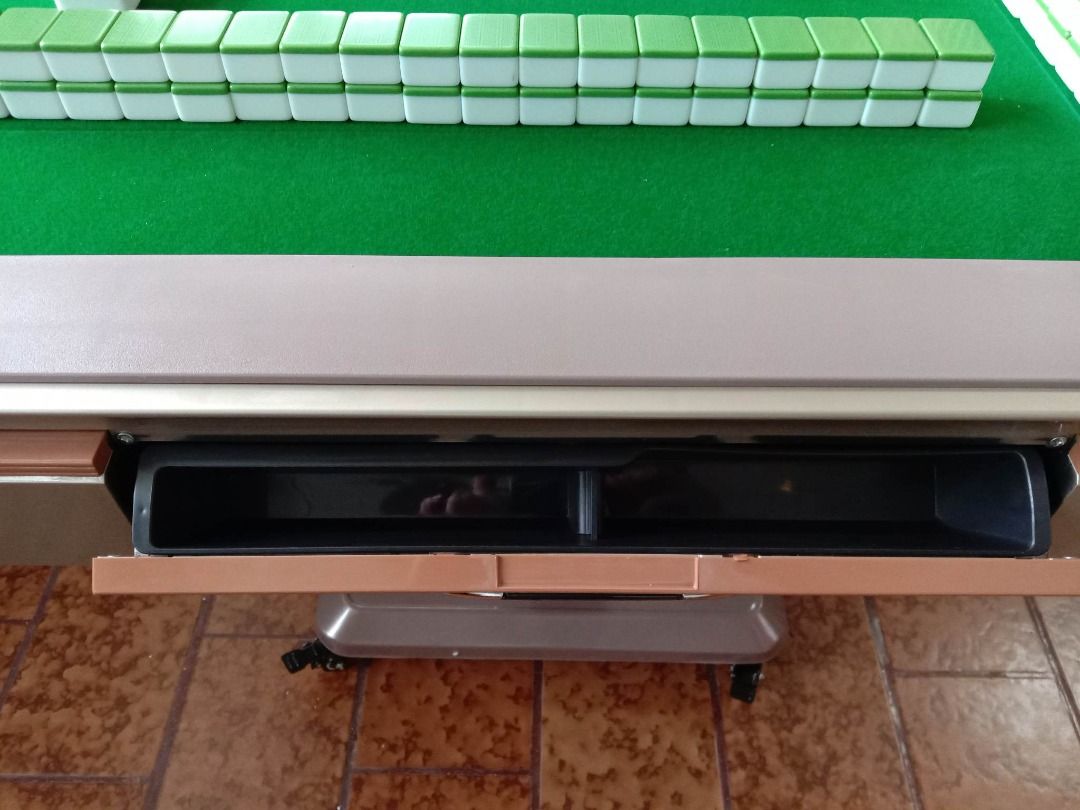 FOLDABLE MAHJONG TABLE (Category: Tables & Sets) located in San Pablo. Submitted by ablpsports (Listing ID 1249153354, Image 2). Description: AUTOMATIC MAHJONG TABLE 👉Automatic Mahjong Tables are fantastic as you save a lot of time when it comes to wall building, and you get to play a lot more games. They also save you a lot of wall building fatigue, shoulder and finger strain, and they are a huge headache-saver when you want to teach someone ne
