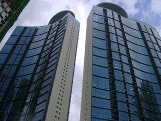 FOR RENT: Three (3) Bedrooms, Semi Furnished unit at Pacific Plaza Towers, BGC, Taguig City