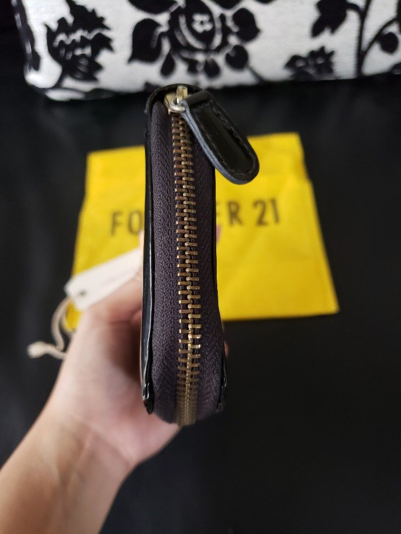 Forever 21 Wallet