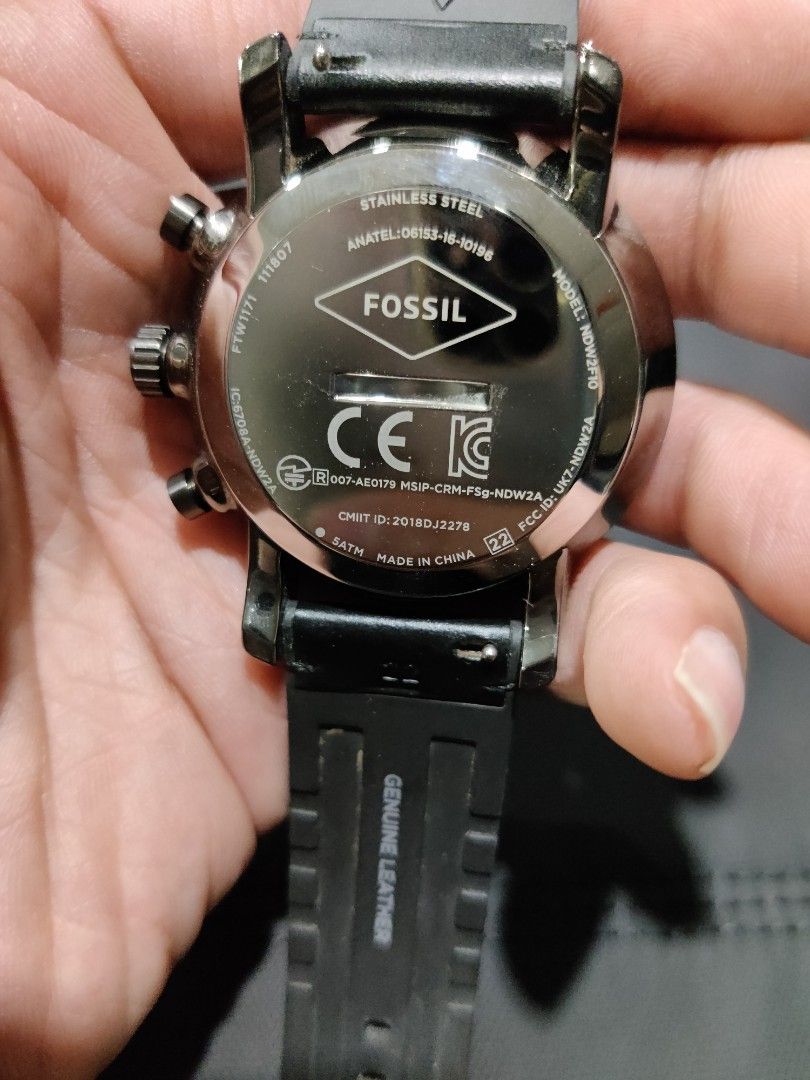 Fossil ftw1171 top
