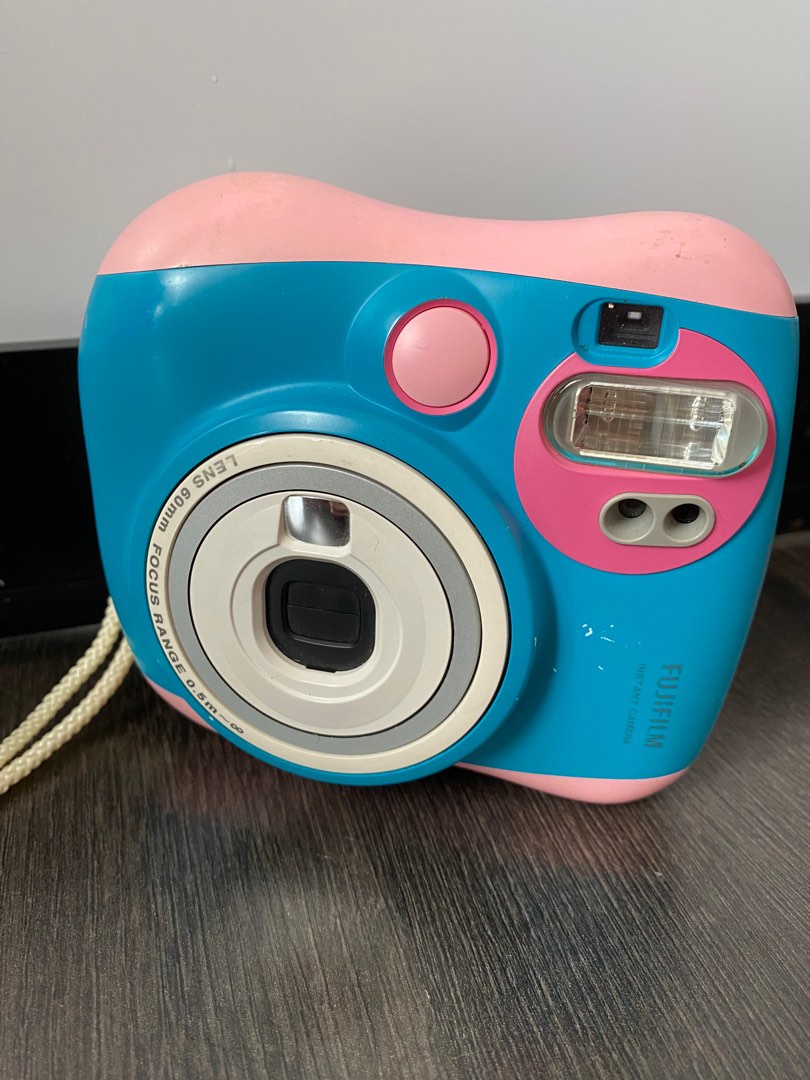 Fujifilm Instant Camera Mini 25 [Limited Casing], Photography, Cameras