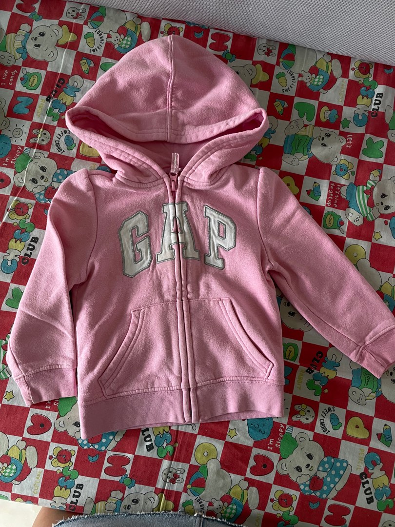 GAP jacket, Babies & Kids, Babies & Kids Fashion on Carousell