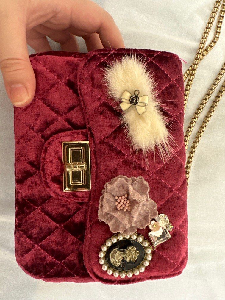 Girls gold purse sale