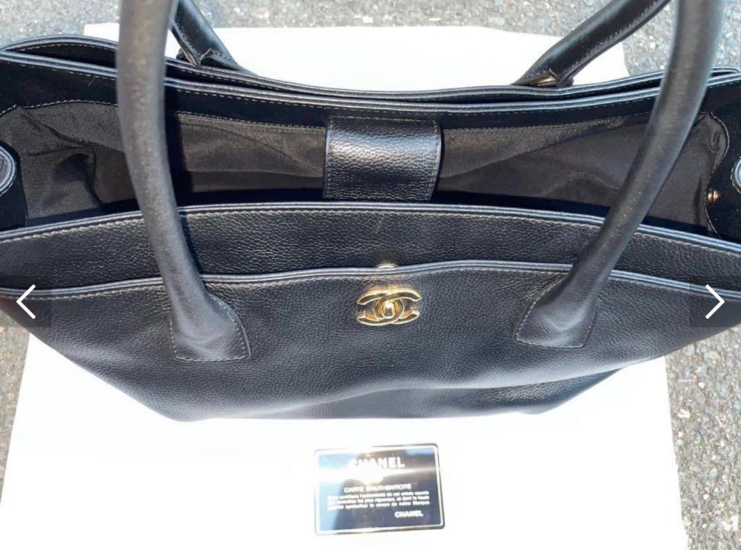 Good Condition Chanel Black Executive Cerf Tote (Category: Luxury Bags & Wallets) located in Caloocan City. Submitted by sarrahnazario-45384 (Listing ID 1249112422, Image 3). Description: bought in Japan Auction with authenticity card with dust bag pm me for datecode pic RFS: decluttering.