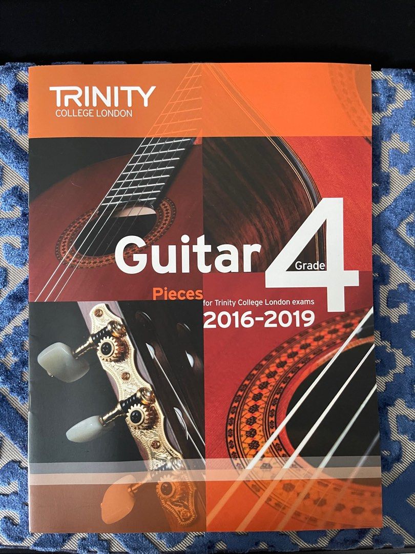 Grade 4 classical guitar trinity, Hobbies & Toys, Music & Media, Music