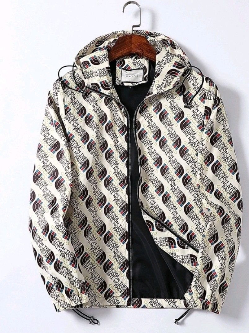 White gucci jacket store