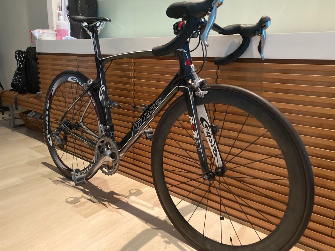 Gusto aero best sale bike