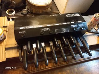 Hammond XPK-100 Bass Pedal MIDI Controller