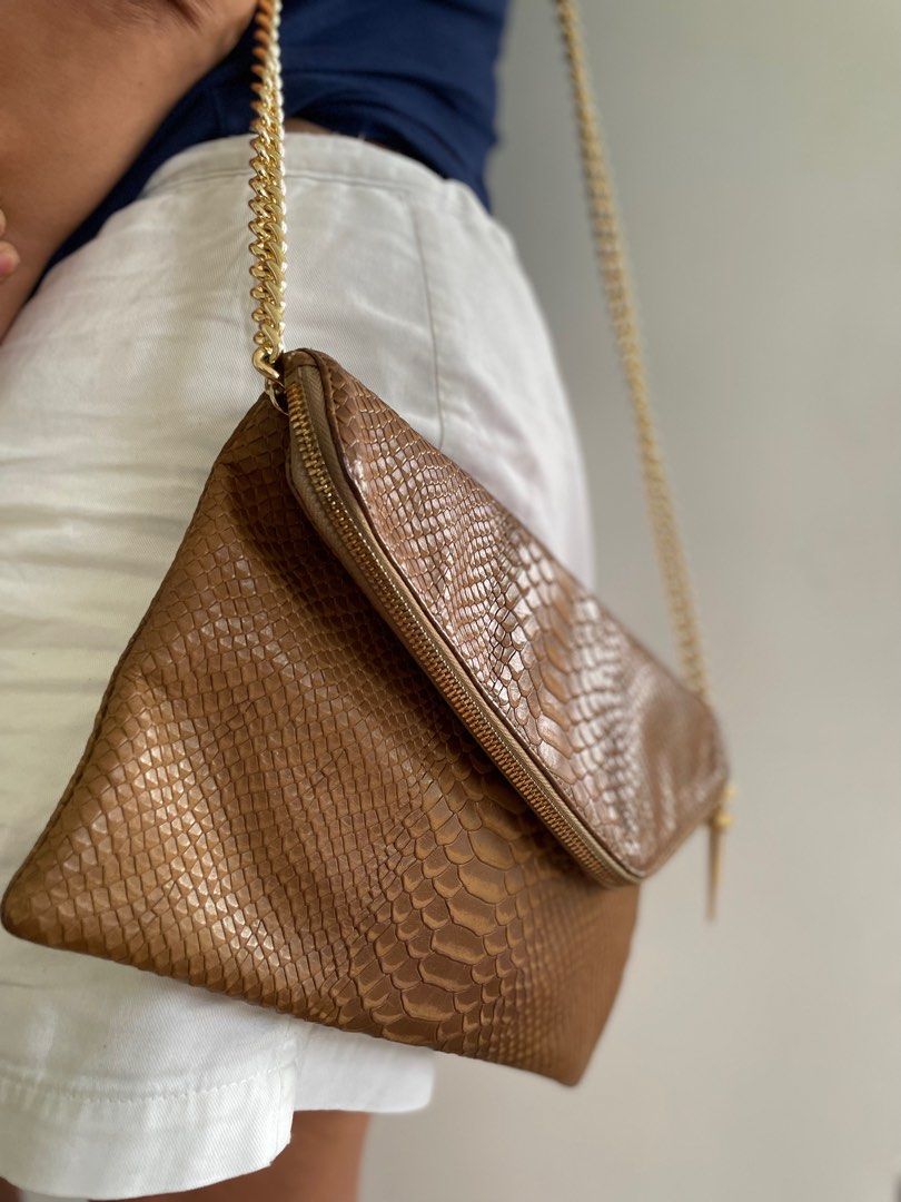 Henri bendel sale clutch