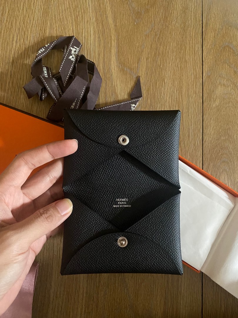 Calvi card holder clearance