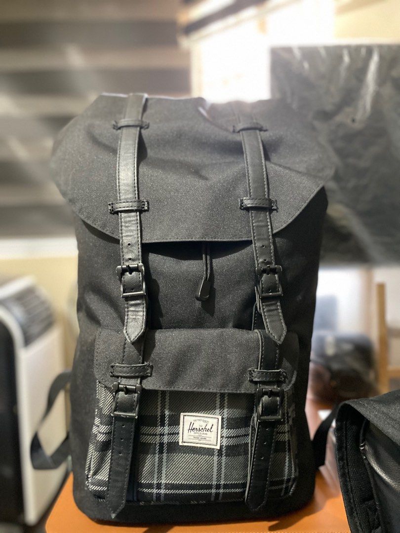 Herschel Little America Black and Grayscale Plaid Large Men s