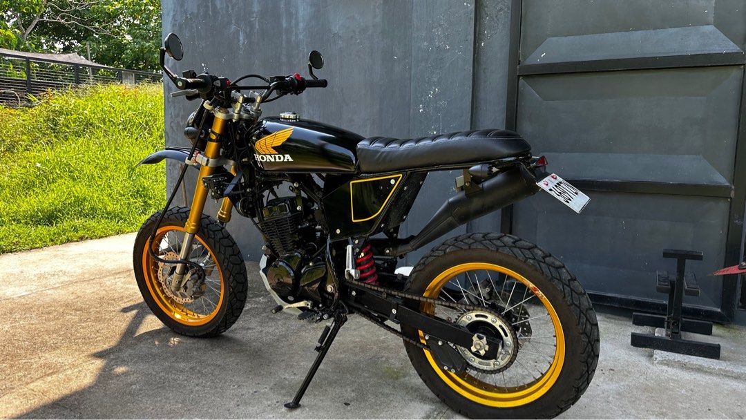 Honda crf scrambler top