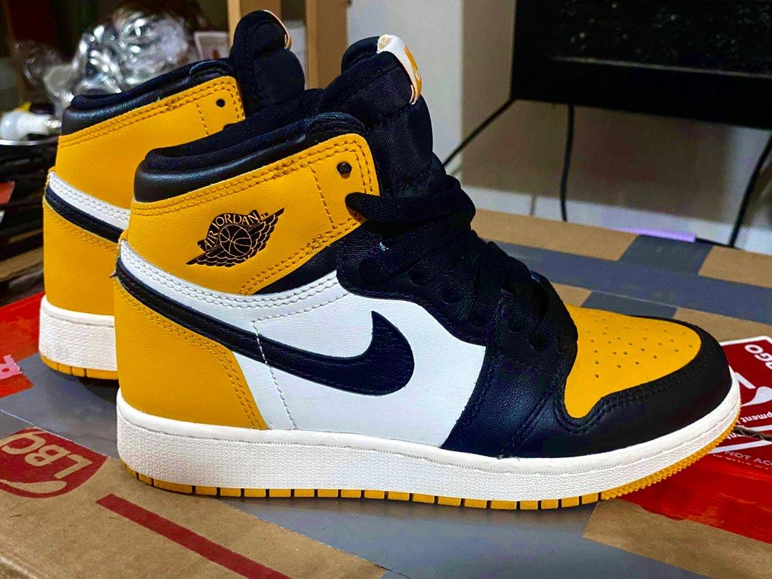 Jordan 1 size 5y top