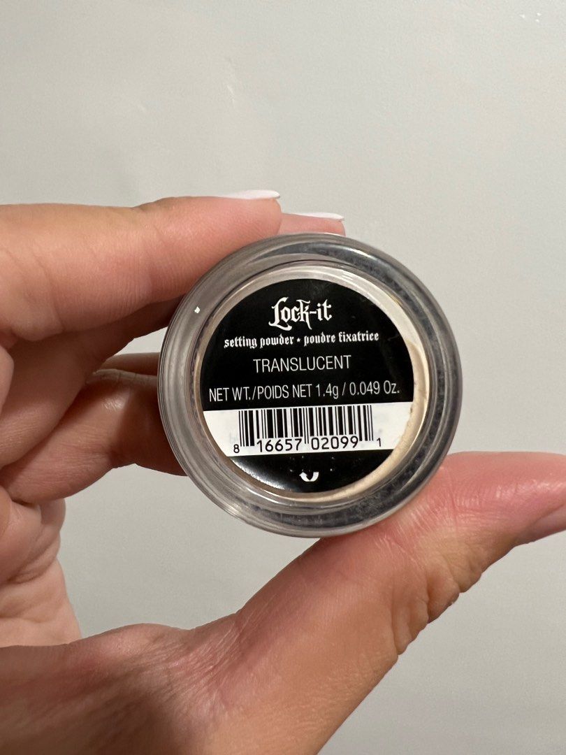 Kat Von D Beauty Setting Powder (Category: Makeup) located in Manila. Submitted by blakeco (Listing ID 1249204514, Image 2). Description: Brand New KVD Setting Powder - 100% Authentic - 1.4g bought in Sephora .