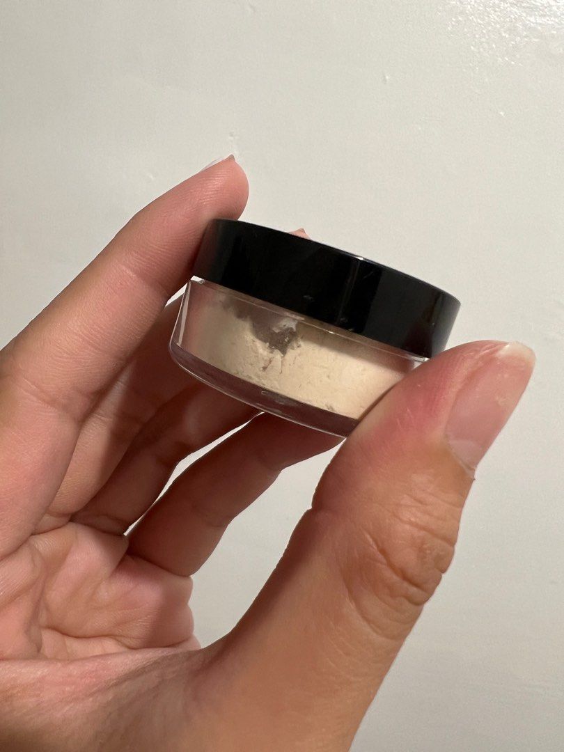 Kat Von D Beauty Setting Powder (Category: Makeup) located in Manila. Submitted by blakeco (Listing ID 1249204514, Image 3). Description: Brand New KVD Setting Powder - 100% Authentic - 1.4g bought in Sephora .