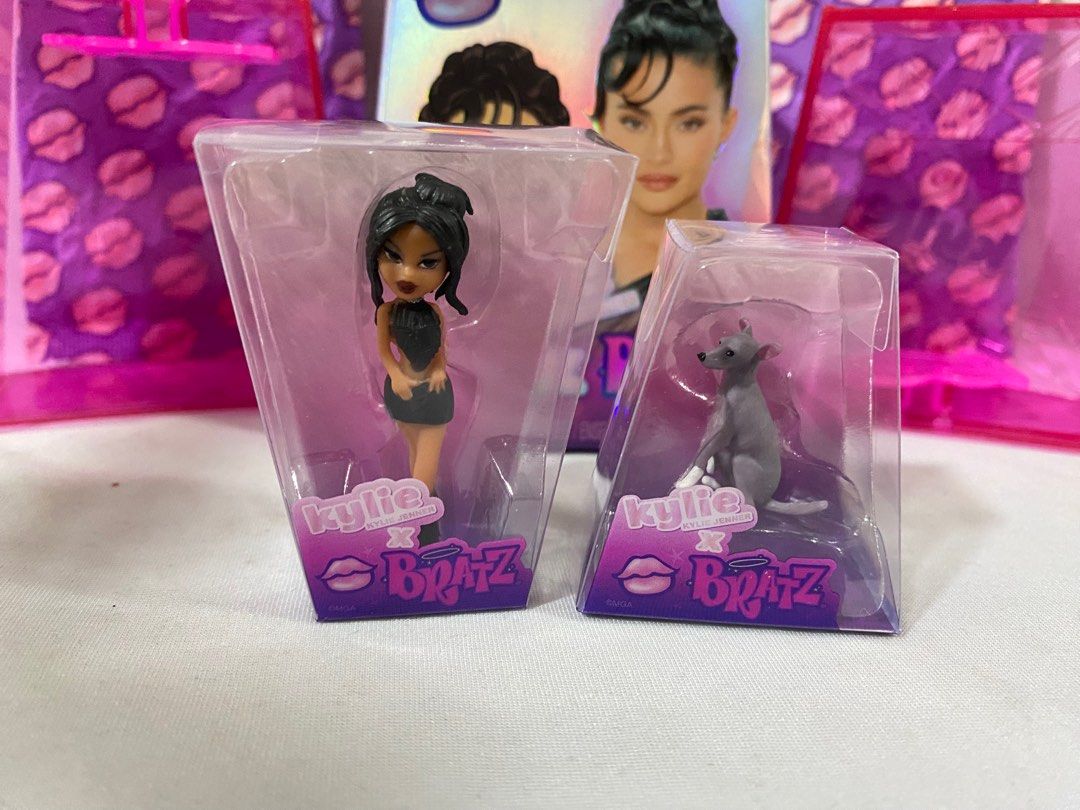Kylie Jenner Bratz Doll! 💕💋  Unboxing+Review+Restyle! 