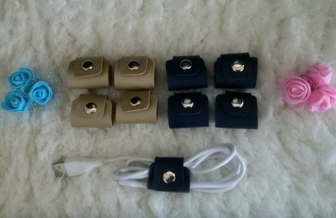 Leather Cord holder/ Cable holder Souvenirs and Giveaways on Carousell