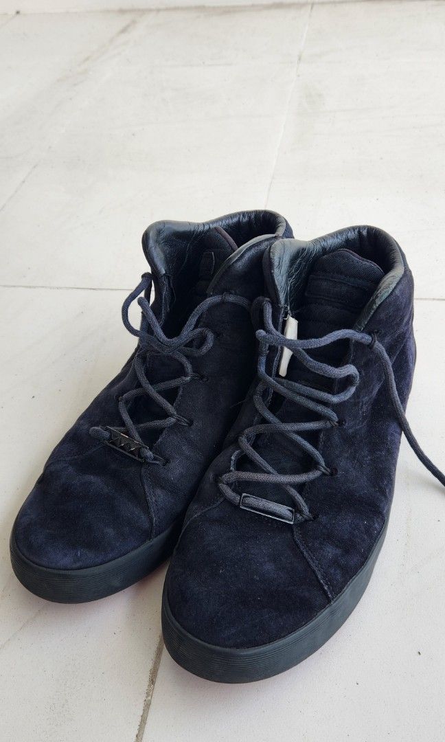 All black lebron james shoes outlet