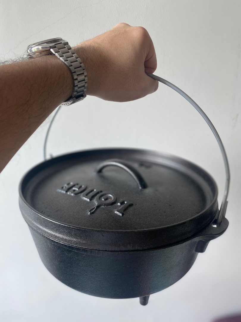 Lodge L10CO3 Cast Iron Camp Dutch Oven, 4Quart, Furniture & Home