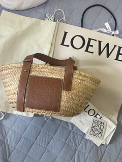 Pre-order Loewe Gate Bucket Bag Crossbody, Luxury, Bags & Wallets on  Carousell