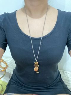 (Category: ) located in . Submitted by brandedclosetsale (Listing ID 1249089928, Image 1). Description: .