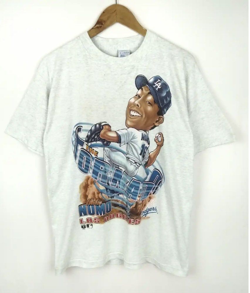 Vtg 1997 LA Dodgers, Men's Fashion, Tops & Sets, Tshirts & Polo