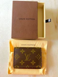 LOUIS VUITTON LV POCKET ORGANIZER, Men's Fashion, Watches & Accessories,  Wallets & Card Holders on Carousell