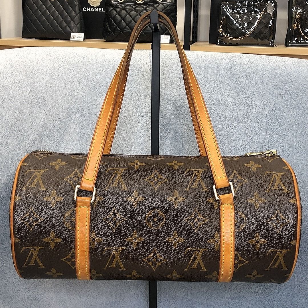 Louis Vuitton Papillon 26 Barrel Bag