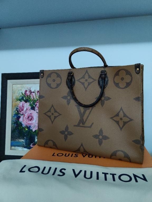 Giant monogram on the go tote online