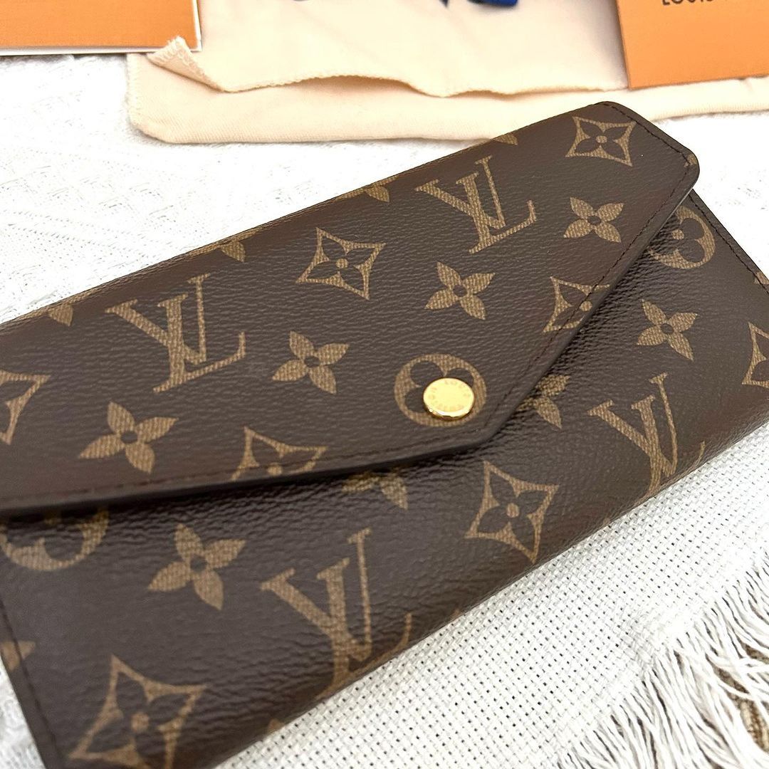 Louis vuitton coin card holder, Luxury, Bags & Wallets on Carousell