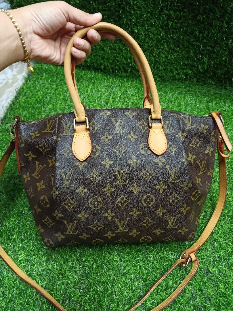 Louis Vuitton Small Monogram Neverfull PM Tote bag 11lk323s For Sale at  1stDibs  louis vuitton neverfull beige interior, louis vuitton neverfull  serial number location, neverfull damier