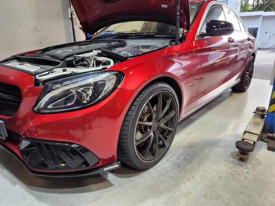 Mercedes W205 C180 Servicing With Motul 8100 X-Cess 5W40, Oil Filter ...