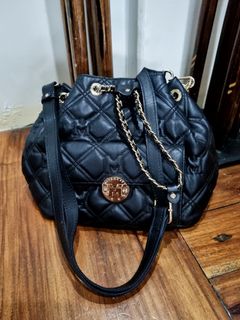 Metro city bucket bag price deals
