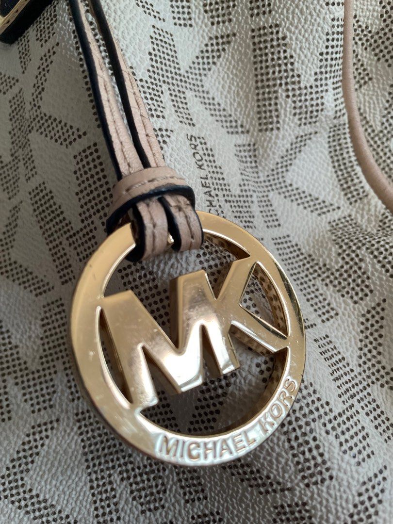 Michael Kors Grayson Barrel Handbag