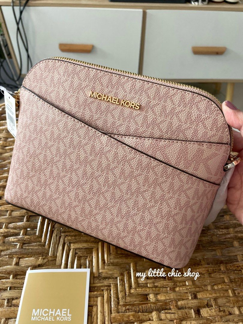 Michael Kors - Jet Set Travel Medium Dome Crossbody, Luxury, Bags & Wallets  on Carousell