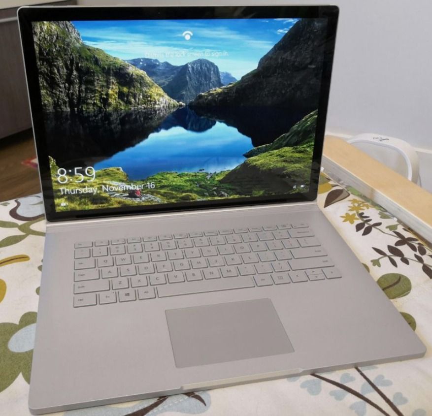 surface book 2 i7 512G 13.5インチ
