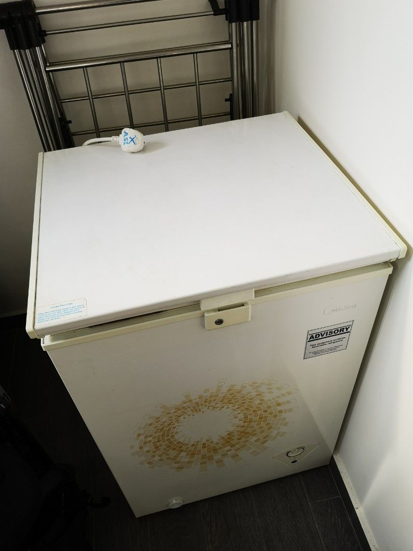 Midea Chest Freezer 99L, TV & Home Appliances, Kitchen Appliances