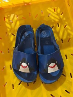 Mothercare Sandal anak size 9 / 26.5