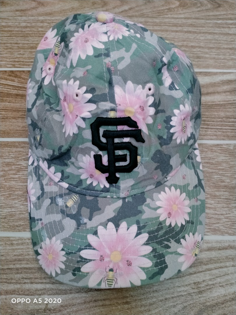 New York Yankees New Era Women's Floral Morning 9TWENTY Adjustable Hat -  Camo