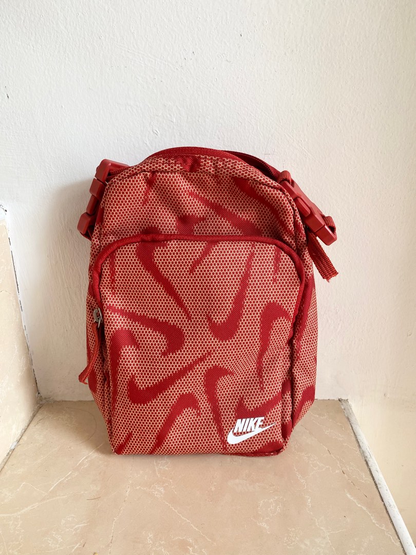 NIKE Red Heritage Crossbody Bag / Tas Selempang, Barang Mewah, Tas