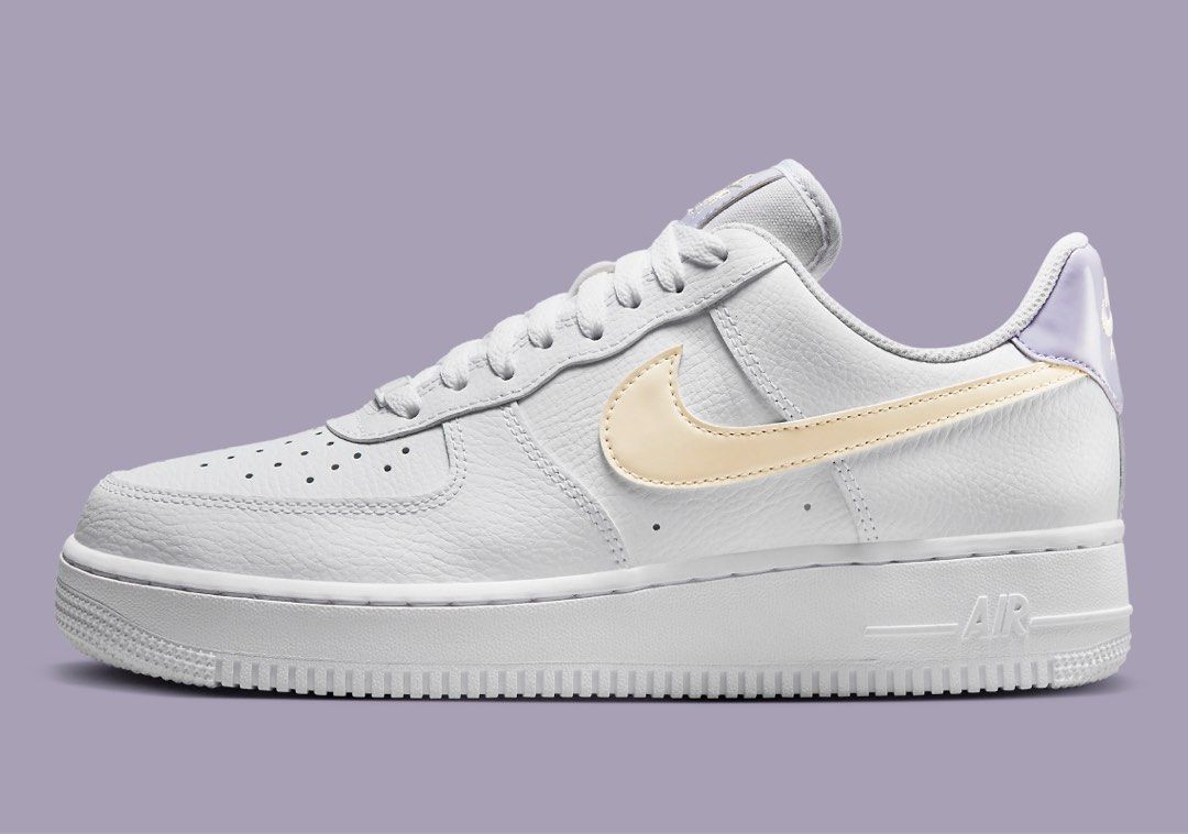 Purple and gold cheap air force 1